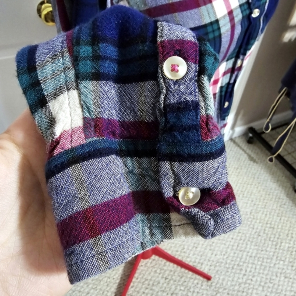 AEO Boyfriend Fit Button Down Flannel - Size SP - Picture 6 of 10
